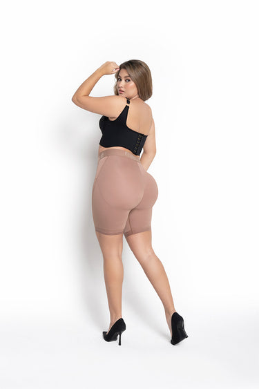 SHORT LUXURY MEDIA PIERNA TALLE MEDIO REF. 224520