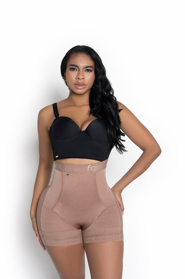 SHORT LUXURY CORTO TALLE ALTO REF. 224650