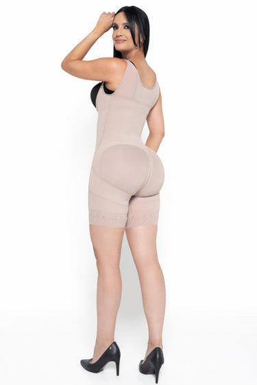 FAJA MEDIA PIERNA ESPALDA ALTA BROCHE AL CENTRO REF. 022541