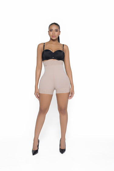 SHORT CORTO TALLE ALTO REF. 024650
