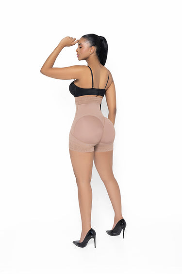 SHORT EXTRA CORTO TALLE ALTO REF. 024940